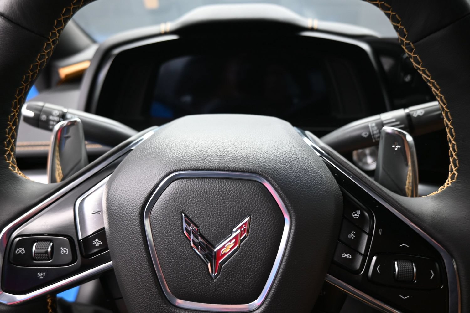 Used 2024 Chevrolet Corvette Stingray Preferred Cpe w/ Z51 Performance Package RWD image 15
