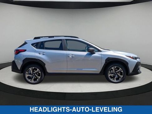 Certified 2025 Subaru Crosstrek 2.5i Premium AWD/4WD image 2