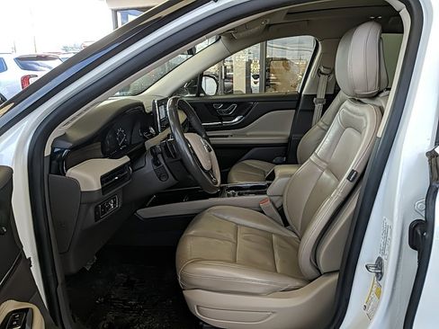 Used 2020 Lincoln Corsair Reserve w/ Appearance Package image 11