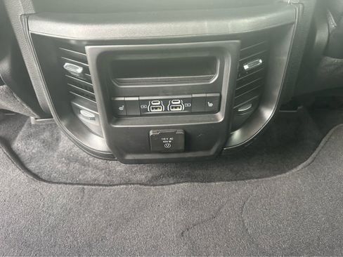 Used 2025 RAM 1500 Laramie image 13
