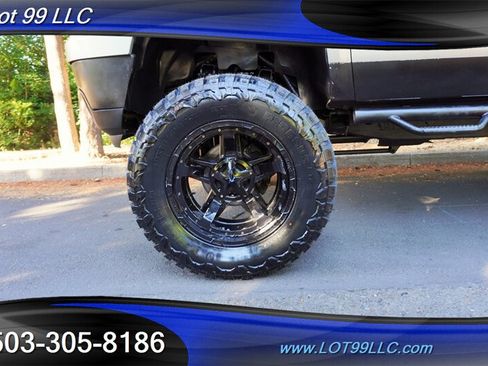 Used 2014 GMC Sierra 2500 SLT w/ SLT Convenience Package AWD/4WD image 3