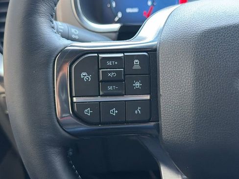 Used 2025 Ford F150 Platinum image 27