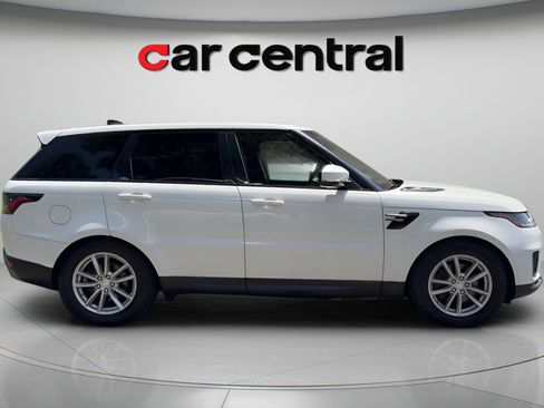 Used 2018 Land Rover Range Rover Sport SE AWD/4WD image 4