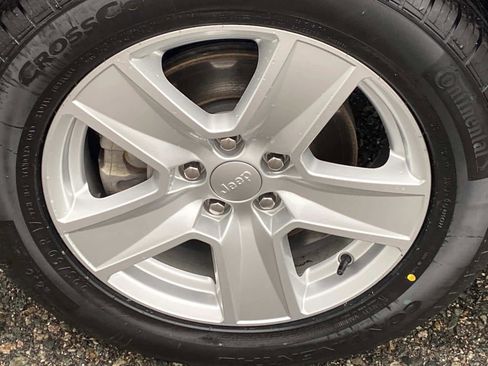 Certified 2022 Jeep Compass Latitude image 26