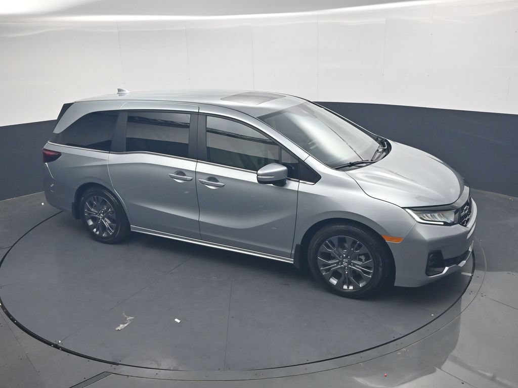 New 2027 Honda Odyssey Touring image 16
