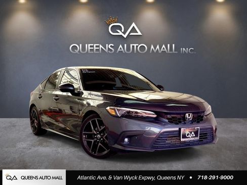 Used 2024 Honda Civic Sport Touring image 1