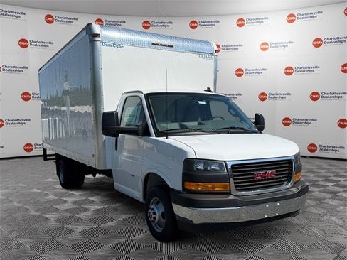 New 2025 GMC Savana 3500 Extended w/ Power Convenience Package image 7