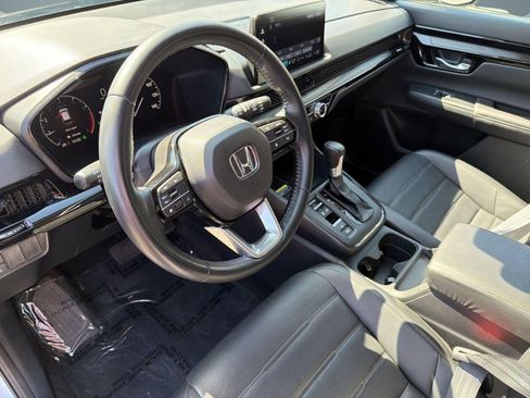 Used 2025 Honda CR-V EX-L image 4