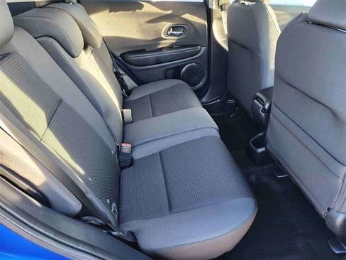 Used 2022 Honda HR-V EX image 17