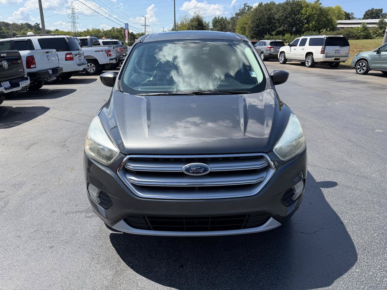 Used 2017 Ford Escape SE FWD image 7