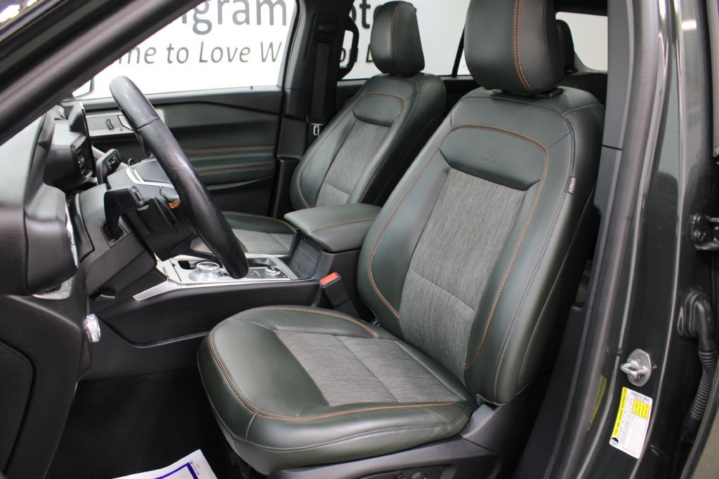 Used 2022 Ford Explorer Timberline w/ Timberline Technology Package AWD/4WD image 16