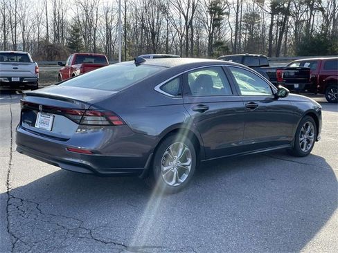 Used 2024 Honda Accord EX image 5