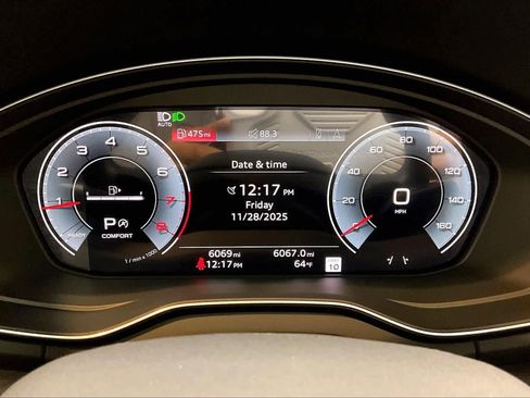 Certified 2025 Audi Q5 2.0T Premium Plus w/ Premium Plus Package image 25