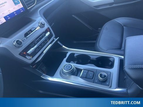 Certified 2023 Ford Explorer XLT w/ Equipment Group 202A image 36