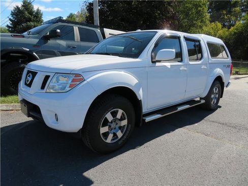 Used 2012 Nissan Frontier PRO-4X image 1