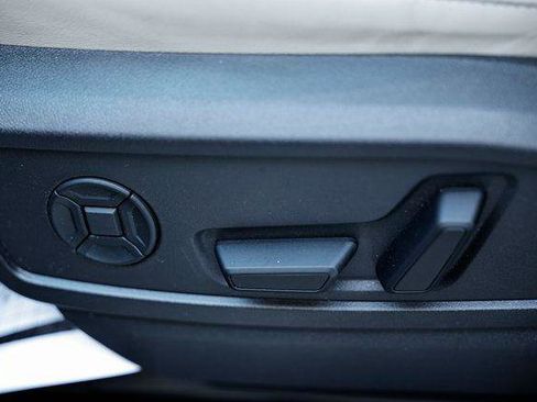 Certified 2025 Audi Q5 Premium Plus w/ Premium Plus image 20