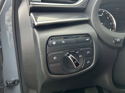 Certified 2023 INFINITI QX50 Sport image 17