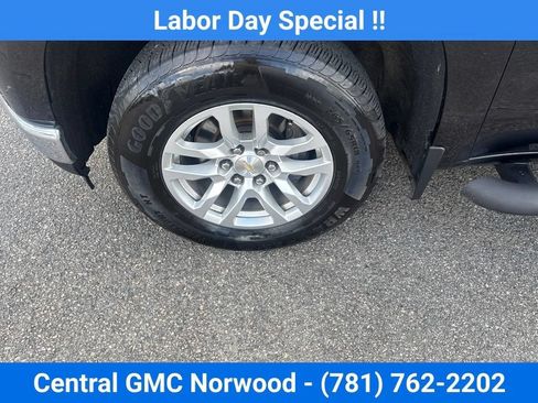 Used 2021 Chevrolet Silverado 1500 LT AWD/4WD image 9