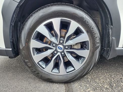 Certified 2024 Subaru Outback Touring XT AWD/4WD image 2