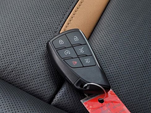 Used 2023 GMC Yukon AT4 w/ AT4 Premium Plus Package image 27