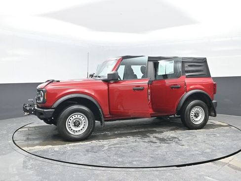 Used 2021 Ford Bronco Base image 34