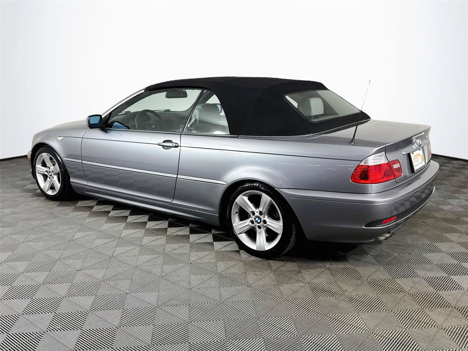 Used 2006 BMW 325Ci Convertible RWD image 7