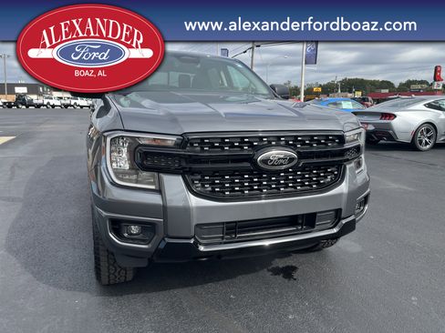 New 2025 Ford Ranger XLT w/ Equipment Group 301A High image 5