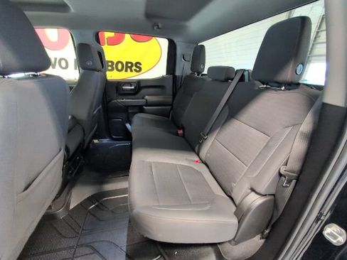 Used 2022 Chevrolet Silverado 1500 LT w/ Fleet Comfort Package AWD/4WD image 21