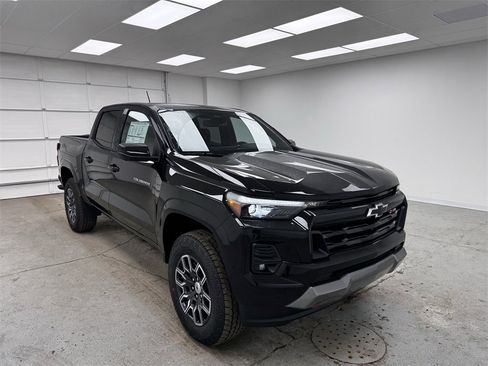 New 2026 Chevrolet Colorado Z71 w/ Technology Package image 3