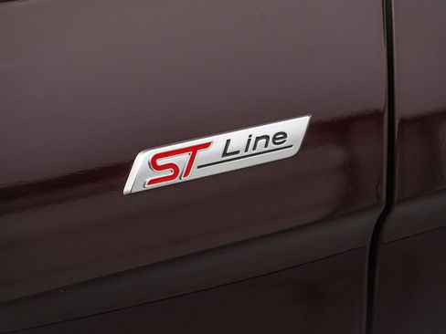 Certified 2024 Ford Edge ST-Line AWD/4WD image 12