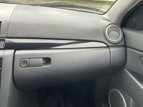 Used 2008 MAZDA MAZDA3 s Touring FWD image 16