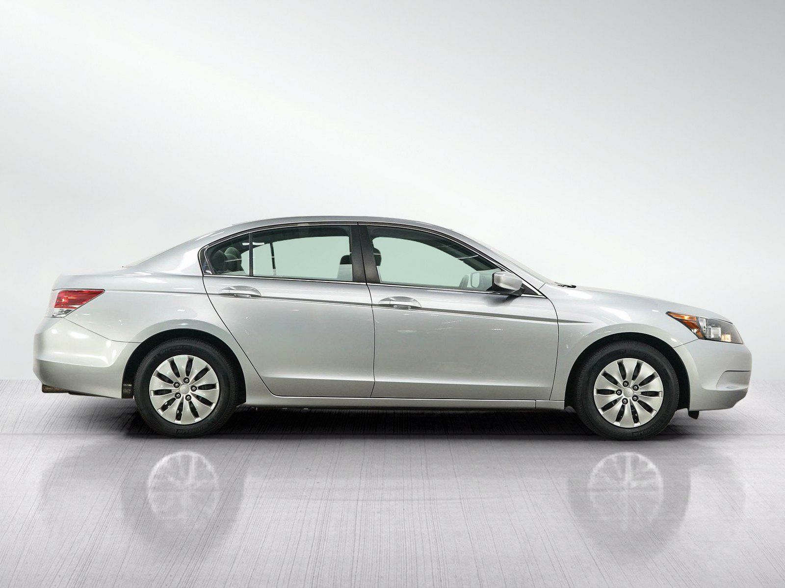 Used 2010 Honda Accord LX image 6