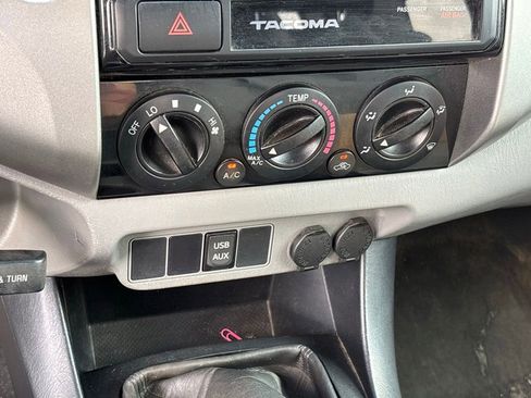 Used 2015 Toyota Tacoma 2WD Access Cab w/ SR5 Package image 7