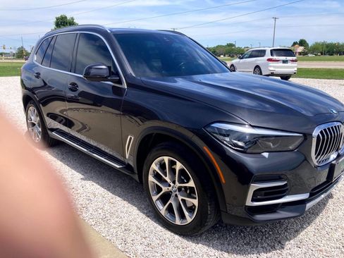 Used 2023 BMW X5 xDrive40i AWD/4WD image 4