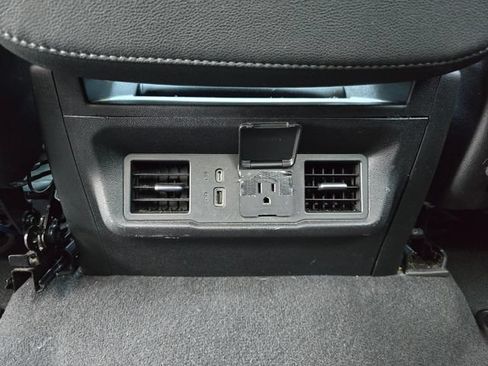 Used 2023 Chevrolet Silverado 1500 RST w/ Z71 Off-Road Package AWD/4WD image 30