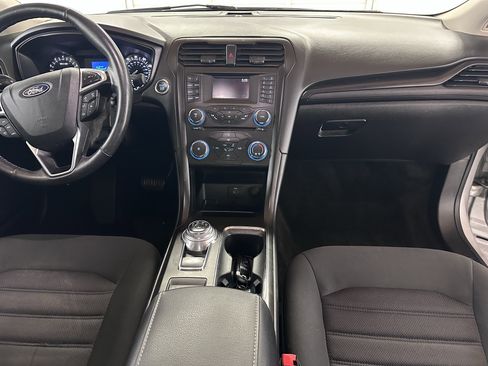 Used 2018 Ford Fusion S w/ Equipment Group 101A image 29