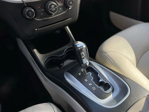 Used 2012 Dodge Journey Crew w/ Flexible Seating Group image 18