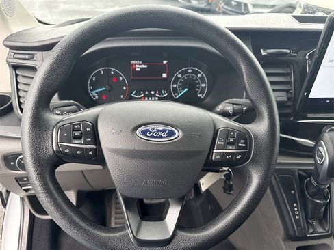 Used 2023 Ford Transit 350 XLT image 26