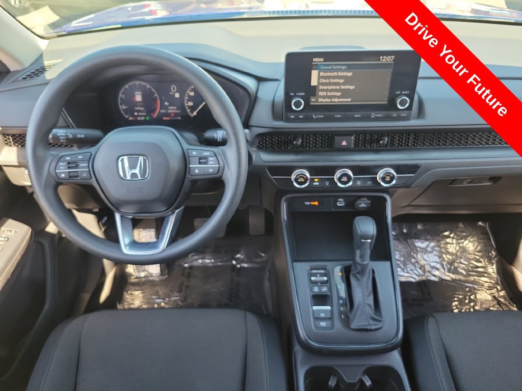 Used 2024 Honda CR-V LX image 4