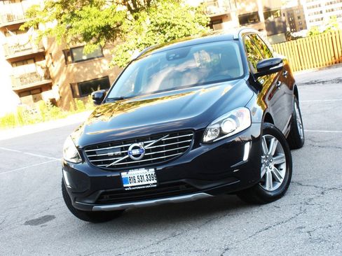Used 2016 Volvo XC60 T6 Platinum w/ Protection Package AWD/4WD image 8