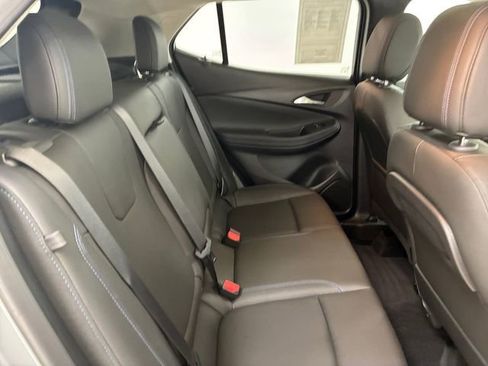 Used 2025 Buick Encore GX Sport Touring w/ Experience Buick Package image 16