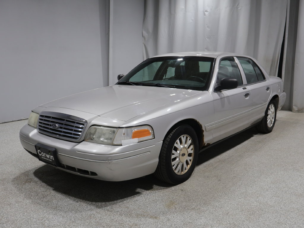 Used 2004 Ford Crown Victoria LX RWD image 16
