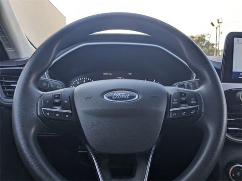 Used 2021 Ford Escape SE image 23