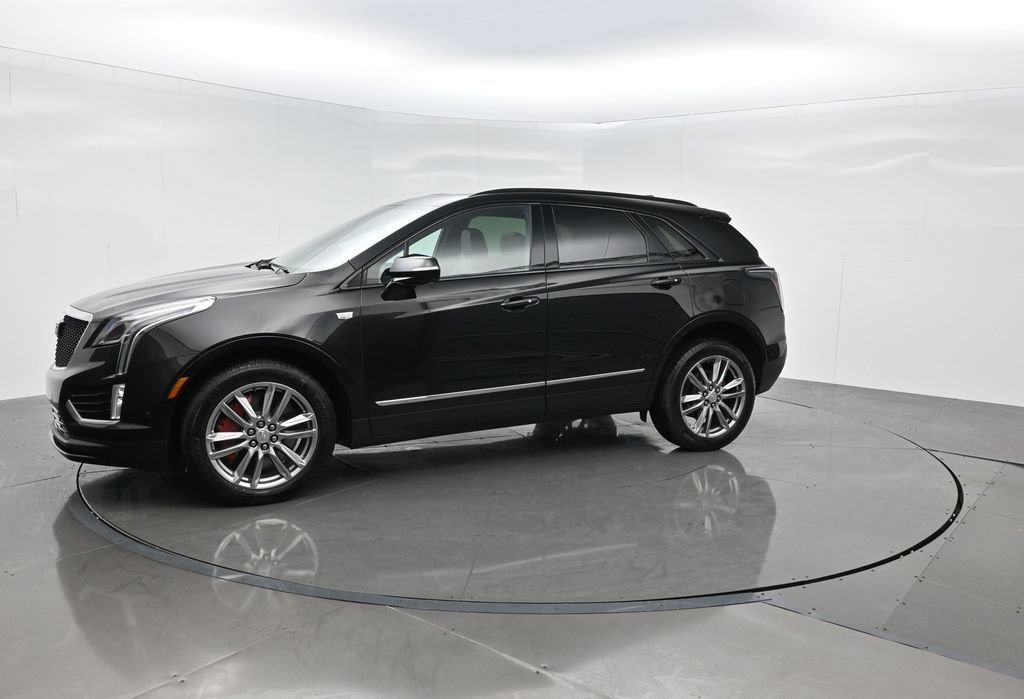 Used 2026 Cadillac XT5 Sportv w/ LPO, Floor Liner Package AWD/4WD image 2
