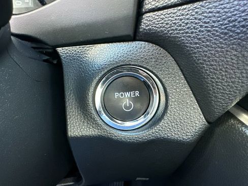 Certified 2025 Toyota RAV4 XLE image 33