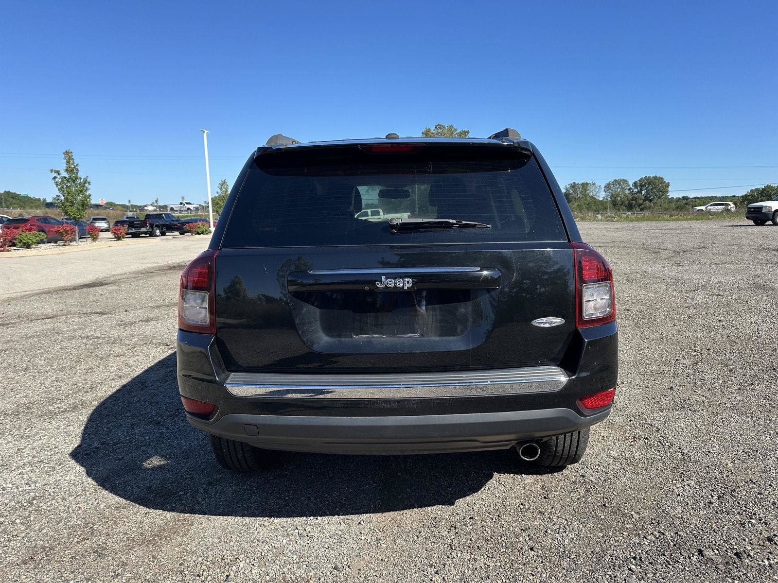 Used 2017 Jeep Compass High Altitude FWD image 5