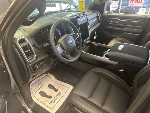 New 2026 RAM 1500 Big Horn AWD/4WD image 7