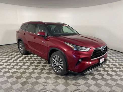 Used 2020 Toyota Highlander Platinum AWD/4WD image 23