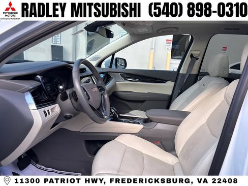 Used 2023 Cadillac XT6 Premium Luxury AWD/4WD image 3