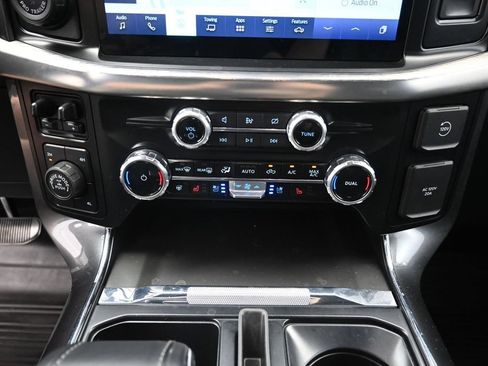 Used 2023 Ford F150 Lariat AWD/4WD image 29